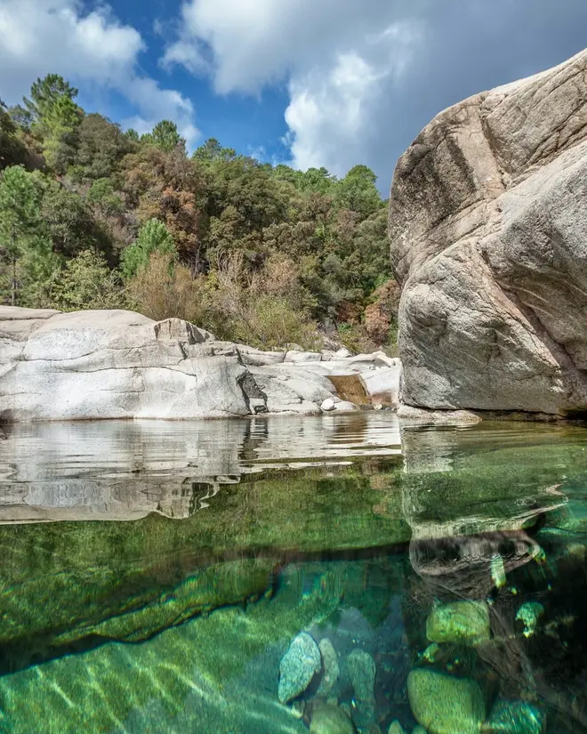 Bassin de Zonza en Corse pour s'échapper en 2026